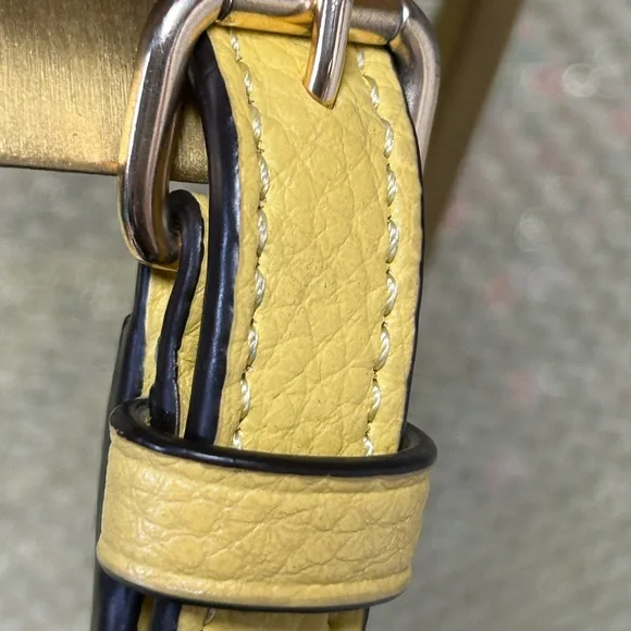 Coach Yellow Leather Tote with Charm and Gold Logo Approx. 13 x 8 x 3.5 - Picture 5 of 16